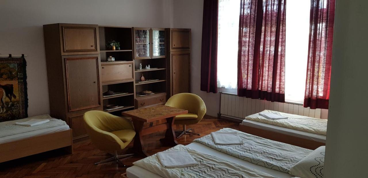 Eva Guest house